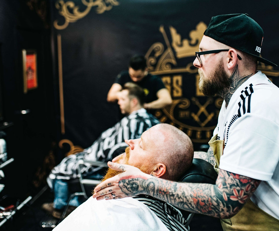 Der Bartkamm, mehr als nur gezackter Schnickschnack